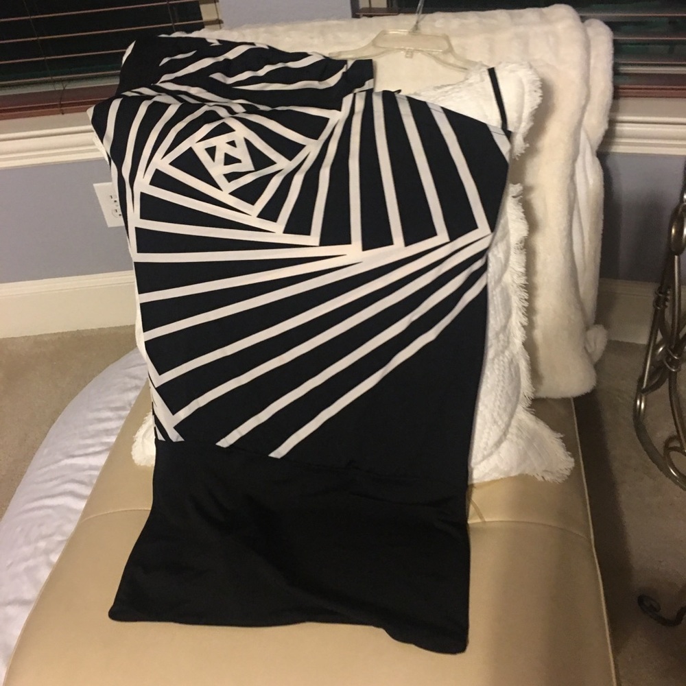 BCBG Going out party dress